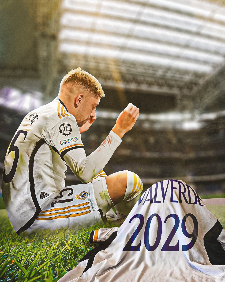 Futbol_APV's tweet photo. 🇺🇾BLINDADO🔒
@fedeevalverde selló su vínculo con el @realmadrid hasta2️⃣0️⃣2️⃣9️⃣
con una cláusula de recesión de 1 BILLÓN DE EUROS💶
El Madrid se aseguró al HALCÓN🦅 POR 6 AÑOS
#formativas #formativascap #peñarol #realmadrid #madrid #valverde #fedevalverde #uruguayosporelmundo https://t.co/2srHxzEis9