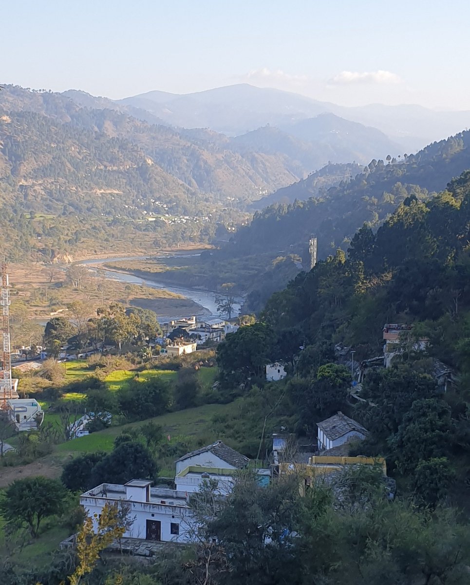 मैं जहाँ रहूं, मैं कहीं भी हूँ....
तेरी याद साथ है ....❤️

#UttarakhandFoundationDay