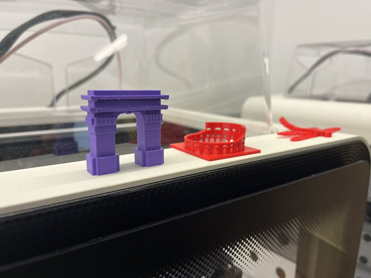 cienciaocruce's tweet image. 3D printers are on fire today printing all the children&apos;s designs 💪🏻💡 #digitalweek