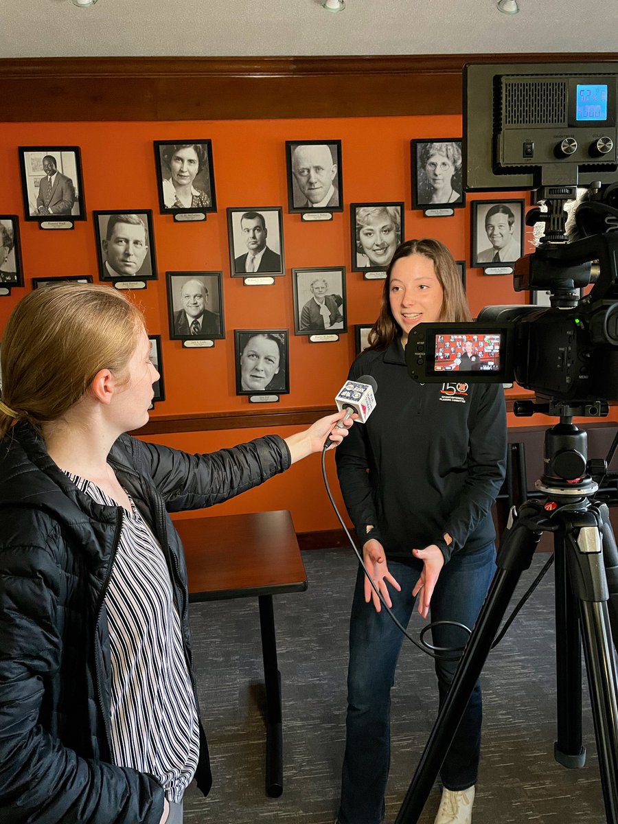 ONU_ICAPP's tweet photo. ICAPP Fellows and Ambassadors were interviewed yesterday about the results of Ohio’s November Election. Check it out on WLIO to hear the students discuss the Northern Poll and the podcast focusing on issues 1 and 2. 

https://t.co/BcmfJUtkj3 https://t.co/PHn4vQsHPf
