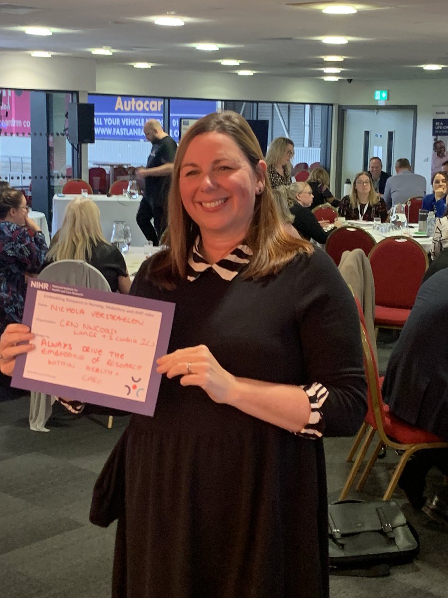 NIHRrdn's tweet photo. Over 50 pledges collected. good luck with making them happen & let’s embed research in our organisations 🍀#MyResearchPledge @ckssmith @Sarah_L_Fallon @nicholaverstra1 @ruthendacott @NIHRCRN_nwcoast @NIHRCRN_gman #BePartofResearch https://t.co/kkdKVh3ijv