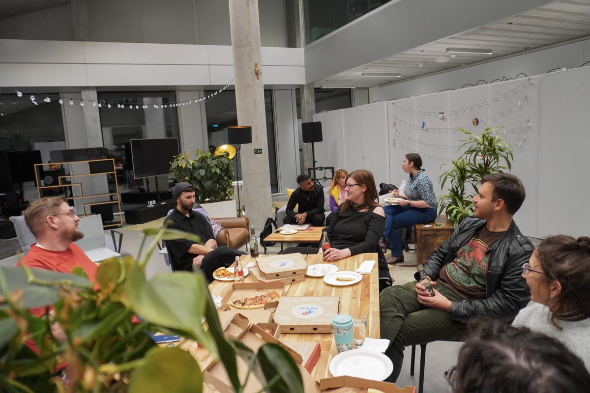 codebarBerlin's tweet image. Thanks, everyone joining our last coding workshop @axelspringer! If you like to participate in the next one feel free to sign up as a student or coach! codebar.io