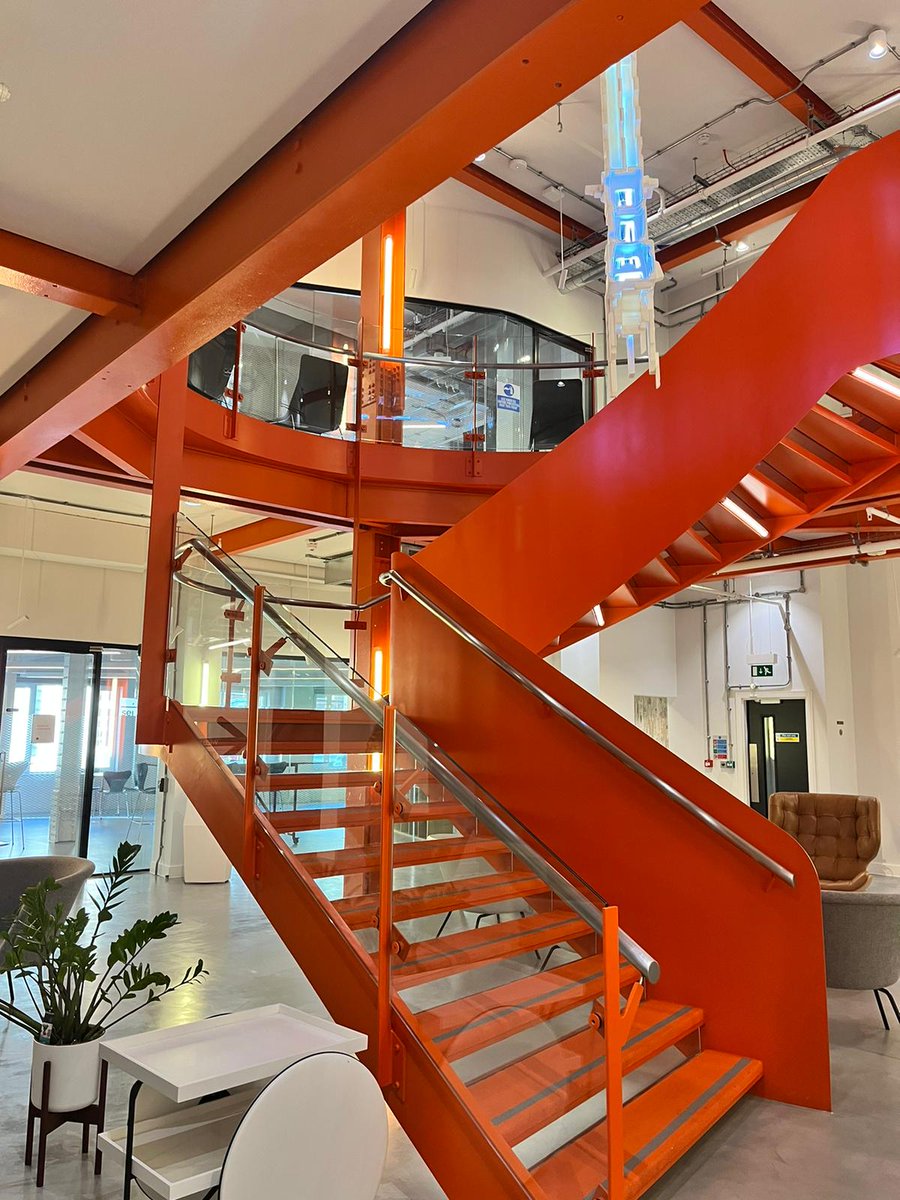 OwenJamesFS's tweet image. Today we are here at #WealthTechMatters The Business with our event partners @TheWealthMosaic at @SEIInvestments London having under the roof 50 COOs, CTOs, CIOs and their teams from the top Wealth Managers, Private Banks, DFMs, Advisers and MFOs.