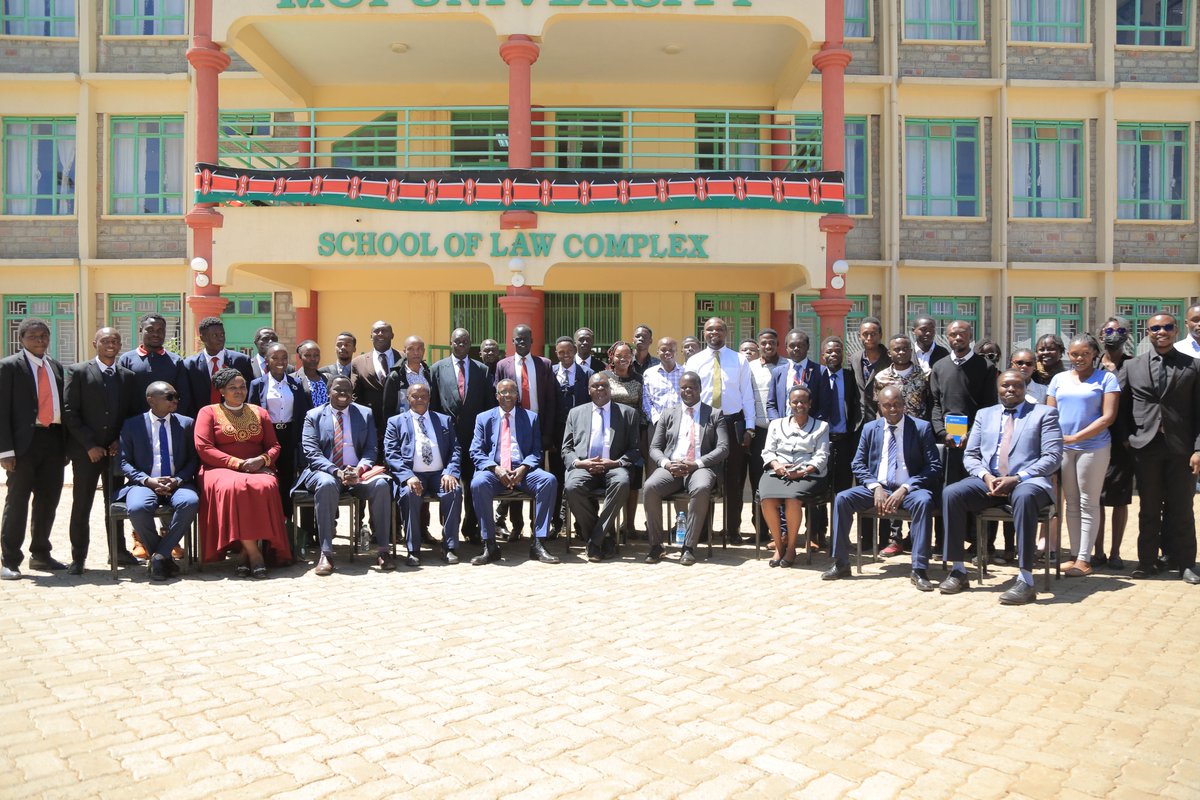 AmnestyKenya's tweet photo. Day 1 of the #PrivacyFirstKE Moot competition is one for the books!!
We deliberated on cases that are shaping the future of data privacy in Kenya. We were honoured to have CJ Emeritus @dkmaraga give a public lecture to the Moi University School of Law students. Excited for day 2! https://t.co/9sZtkeFeOr