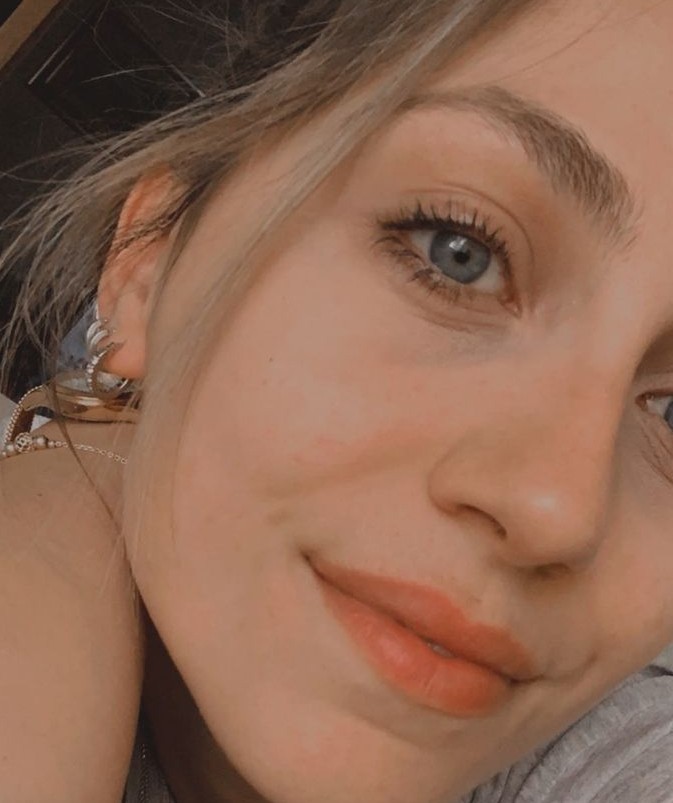 Buen día
Y recuerden.

Siempre es mejor votar a un gobierno de unidad nacional. Que a una alianza que propone fundir pymes, quitar ahorros, vender órganos, liberar genocidas y matar jubilados.

#MassaPresidente