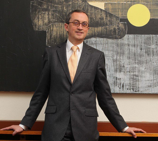 Acaba de ser electo juez de la <a href="/CIJ_ICJ/">CIJ_ICJ</a> <a href="/JMGomezRobledo/">Dr. Juan M. Gómez-Robledo V.</a>, un extraordinario jurista mexicano 🇲🇽. Estoy segura de que sus cualidades excepcionales serán fundamentales para fortalecer y garantizar el respeto al derecho internacional en un momento mundial tan convulso. Felicidades!!