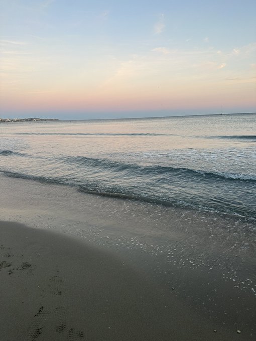 Wish you were here x https://t.co/Awq5D7RZC4