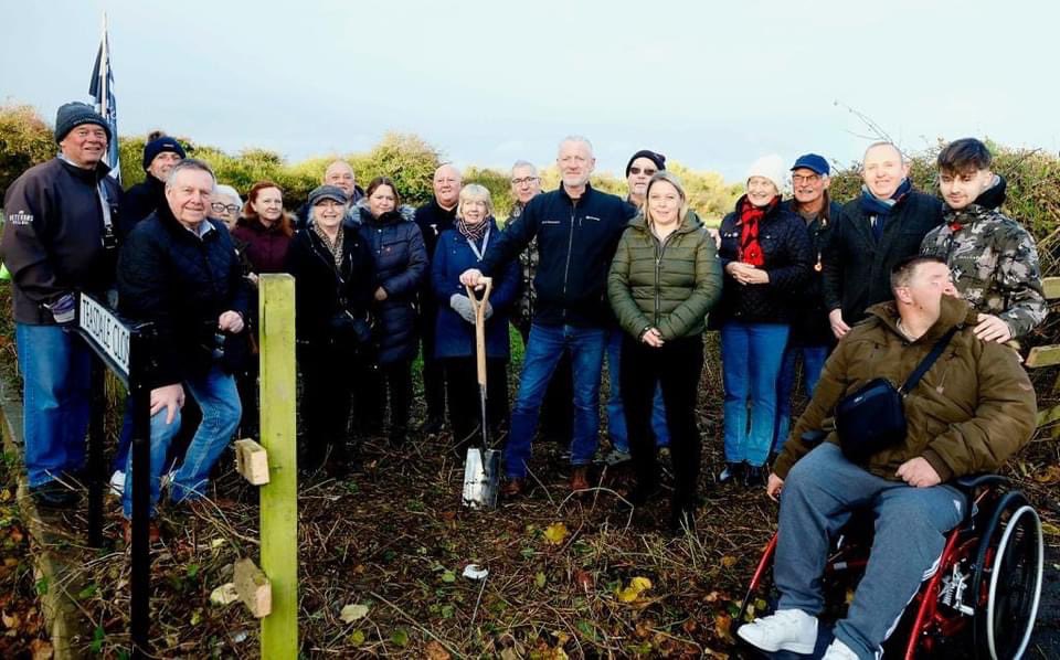 Fantastic news to see the ground breaking on the Veterans' Village in West Hull/Cottingham today. Congratulations to our good friend Paul Matson BEM. We are proud of all those involved from Hull 4 Heroes, & the forces community. You know you have our support!