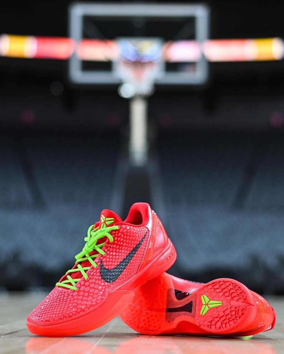 Nike Kobe 6 Protro Reverse Grinch (GS) - 靴 Nike Kobe 6 Protro Reverse Grinch (GS) - 靴