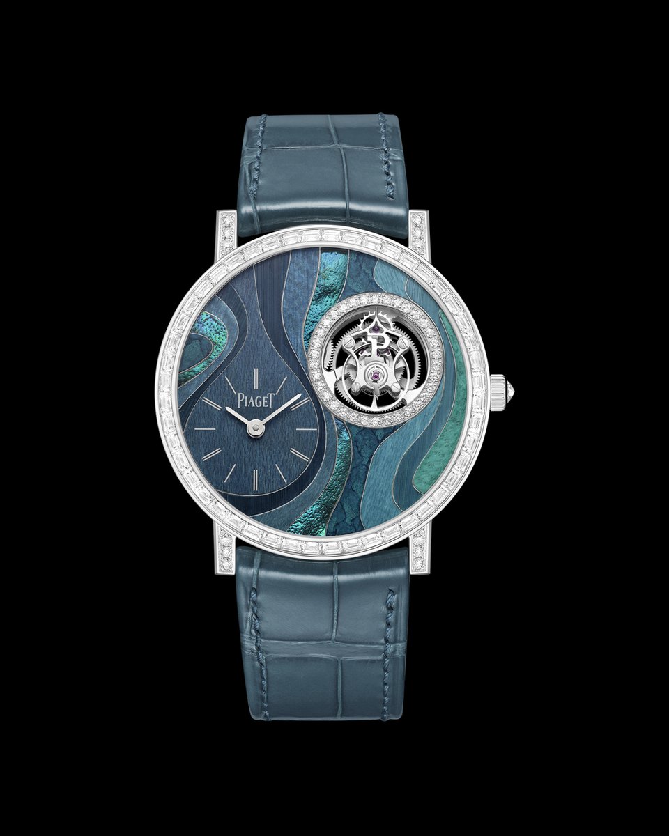 Artistic Crafts Watch Prize is awarded to @Piaget - Altiplano Métiers d'Art - Undulata with Benjamin Comar, CEO of Piaget. #gphg #gphg2023 #piaget #Altiplano #metiersdart #undulata #fgpsa #fgpswissandalps #forbesglobalproperties