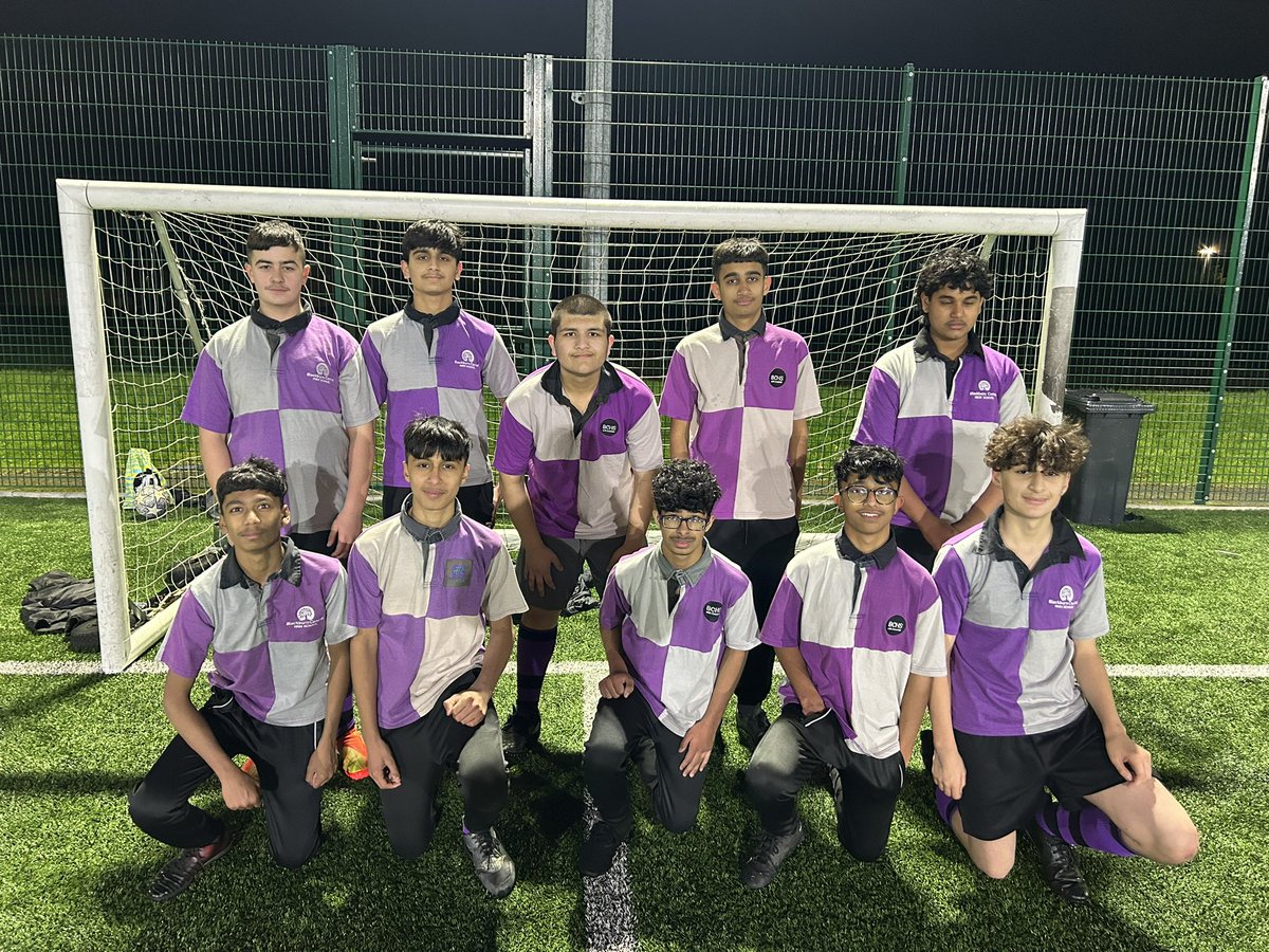 Back to the cold, winter nights. Great to be back giving lots of opportunities to our students, with some representations school for the first time. Well done lads ⚽️⚽️🥶❄️
<a href="/BCHS_uk/">Blackburn Central High School</a>
