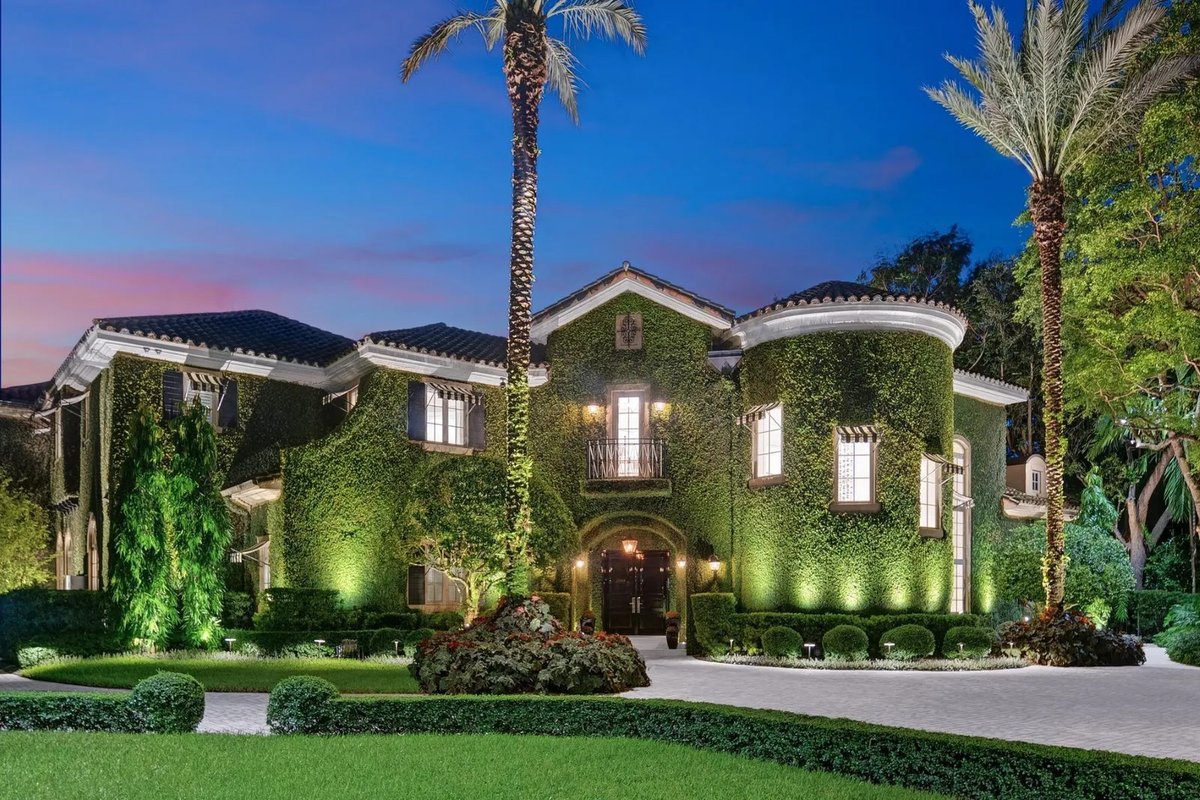 puertoricosir's tweet photo. Video of the Week: The Ivy House in Miami, Florida https://t.co/vWbkt9Qasi https://t.co/v0ef4iQg2C