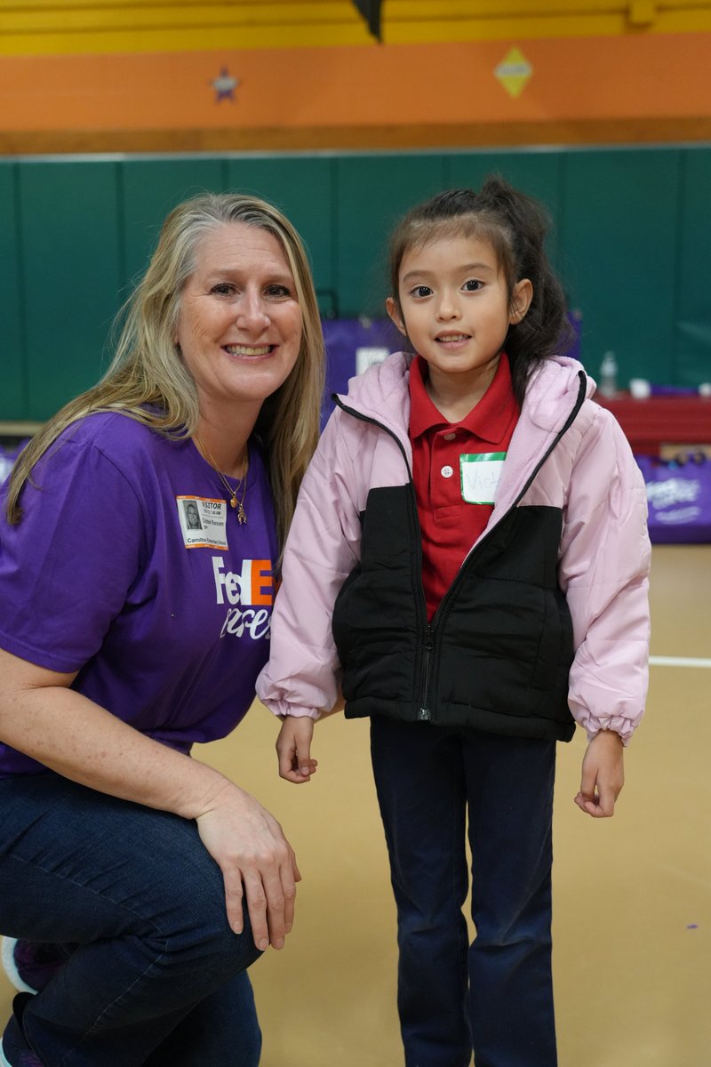 On Nov. 7, students at Carrollton Elementary School received brand new coats thanks to the partnership between FedEx and Operation Warm, a non-profit that works with organizations to provide brand-new, high-quality coats and shoes for children. To read more about this, please