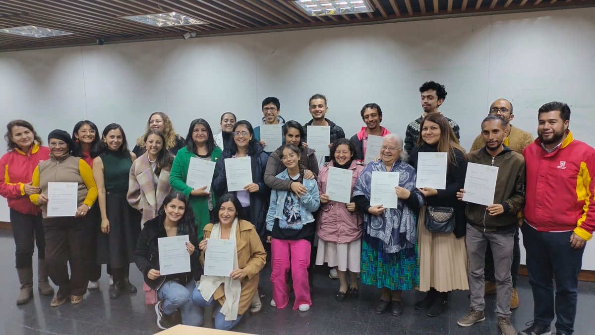 LabPazUNAL's tweet image. 📣📸En un esfuerzo por impulsar el desarrollo económico y social a nivel local en Bogotá, el Laboratorio de Innovación para la Paz (LabPaz) organizó un curso de Formulación de Proyectos de Innovación Social y Desarrollo Económico.