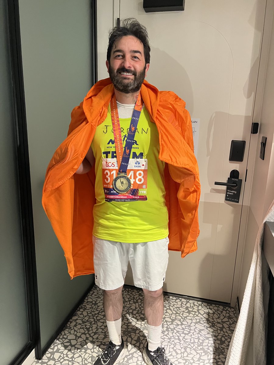 VT_ECE's tweet image. #FacultyHighlight
Our own Jordan Budhu recently crushed it in the NYC marathon!🏃‍♂️👟