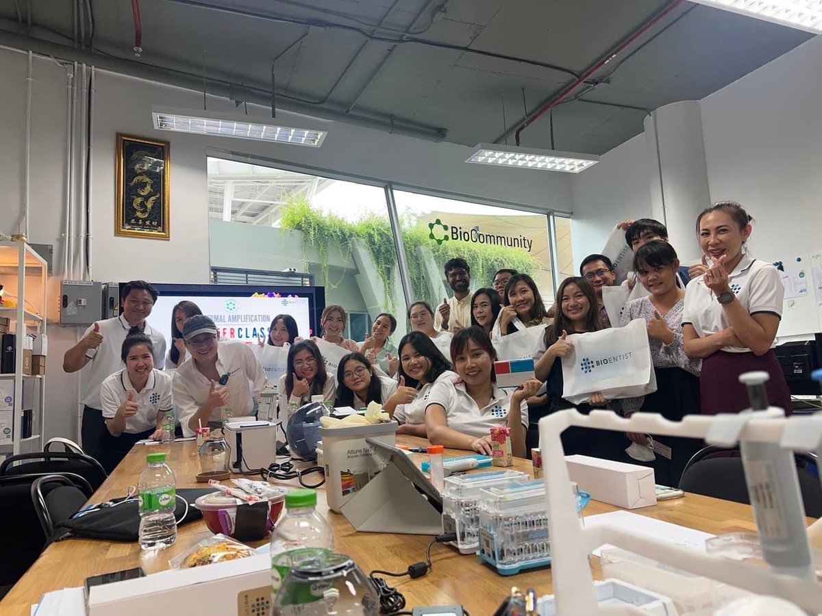 BioentistTH's tweet photo. 📚Learning together and Happy together🥳
🔬 Workshop "Isothermal Amplification Masterclass"
Next event 👉 https://t.co/k0ycKx7leO

#Masterclass #RapidTesting #LearningTogether
#BioCommunity #BIOENTIST
#Qitian #Mileniabiotech #bentolab #miniPCR https://t.co/6WfP2eWrej