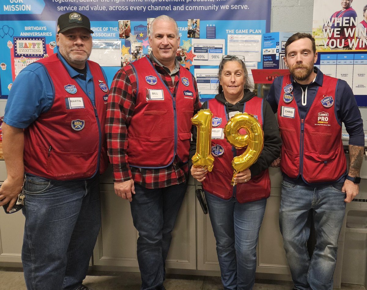 Special Shout out to Kelly! Today, we celebrate her 19th Anniversary with Lowe's! 1861 would be lost without you!! Thank you for all you do for the store and all the associates you continue to train and develop! You Rock!🥳🫶💪 @billmann1861 <a href="/4martinsnow/">Martin Nieves</a> <a href="/JaneenV_HRBP/">Janeen Valdes</a>