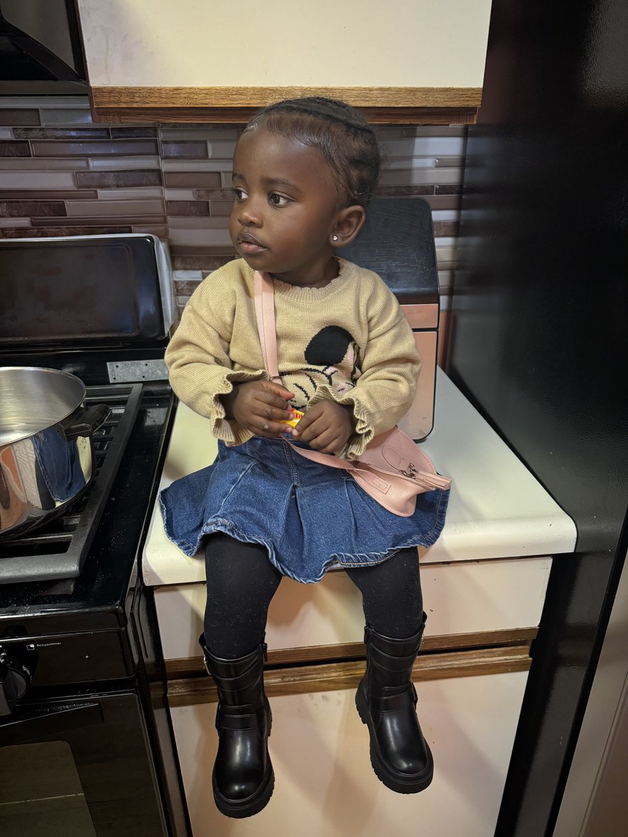 ttgnas's tweet photo. #MiniMe🤎😍🤎😍🤎 https://t.co/Kh4bE0EPMK
