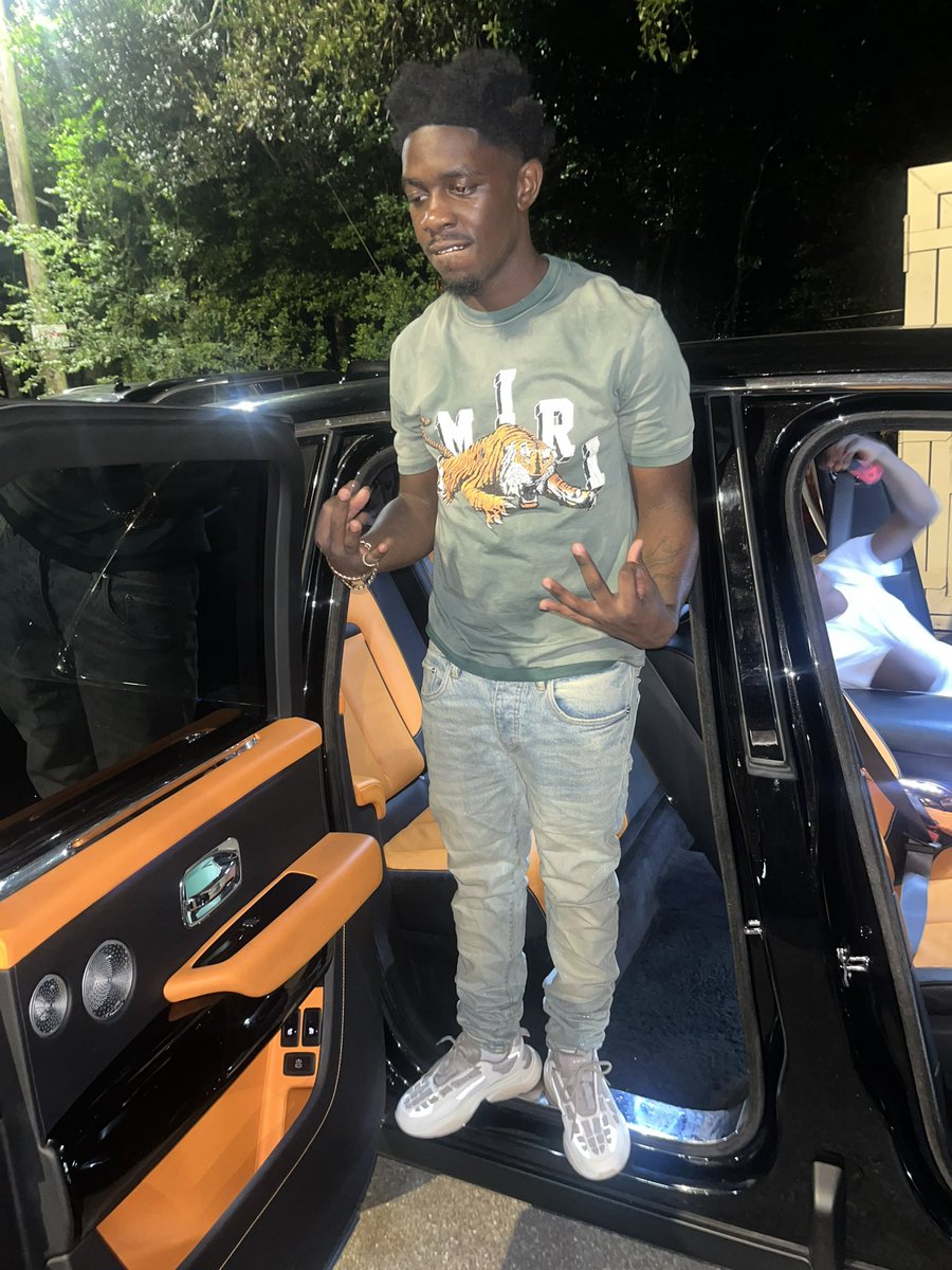 Spliffjit tweet media