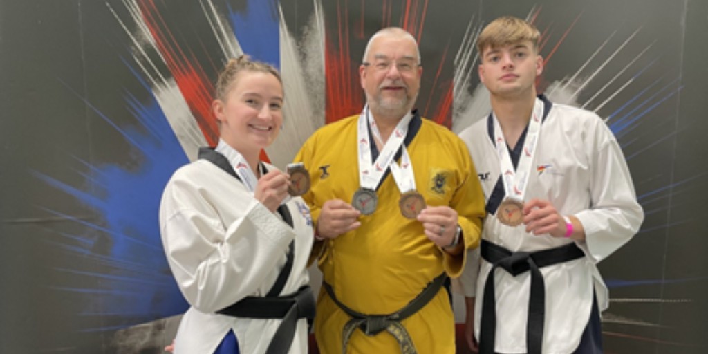 University of Cumbria (@cumbriauni) on Twitter photo NEWS: Meet Katy, the #CumbriaUni nursing student and <a href="/BritTaekwondo/">British Taekwondo</a> medallist supporting young people and their mental health through martial arts.
STORY: gloo.to/6lMN
#Ormskirk #Lancashire #MentalHealth #Taekwondo #health #sport NEWS: Meet Katy, the #CumbriaUni nursing student and <a href="/BritTaekwondo/">British Taekwondo</a> medallist supporting young people and their mental health through martial arts.
STORY: gloo.to/6lMN
#Ormskirk #Lancashire #MentalHealth #Taekwondo #health #sport