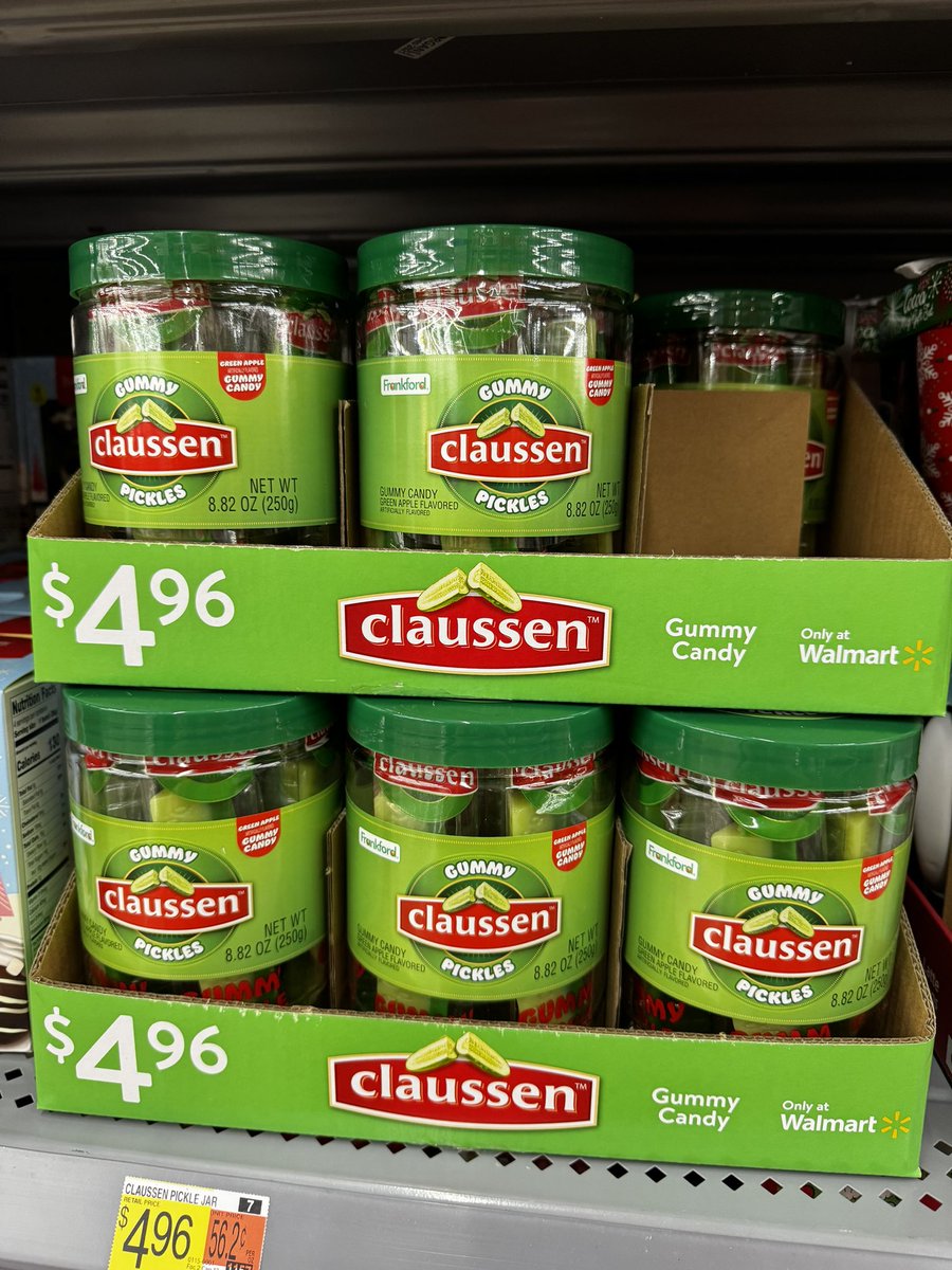 TeamSupernovaFB's tweet photo. Excuse me?? Full size gummy pickles?! 🤣 They’re green apple flavor and not pickle but these are still hilarious. I found them in Walmart’s Christmas section.

What is the best weird gummy snack you’ve seen before?

#food #candy #gummy #pickle #claussen #claussenpickles #walmart #christmas #seasonal #weird #snack #greenapple #fyp #trending #viral #teamsupernova #influencer