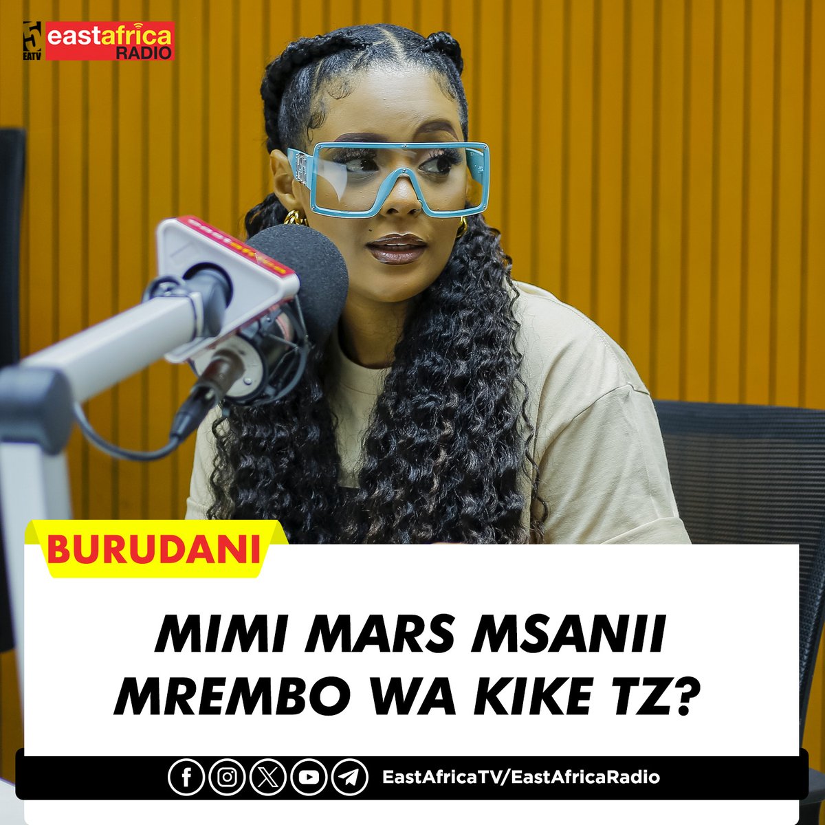 eastafricatv's tweet photo. #BURUDANI @Shneida_Infos anasema kwa urembo huu wa Chuga Queen @Mimi_Mvrs11 anafaa kuwa msanii mrembo zaidi wa kike Tanzania upande wa filamu na muziki kwa sasa.

YES or NO?

Hizi hapa ni picha zake 4 ndani ya Planet Bongo mchana wa leo.

#MimiMars #BongoMovie #BongoFlavour https://t.co/1mI4cMocq6