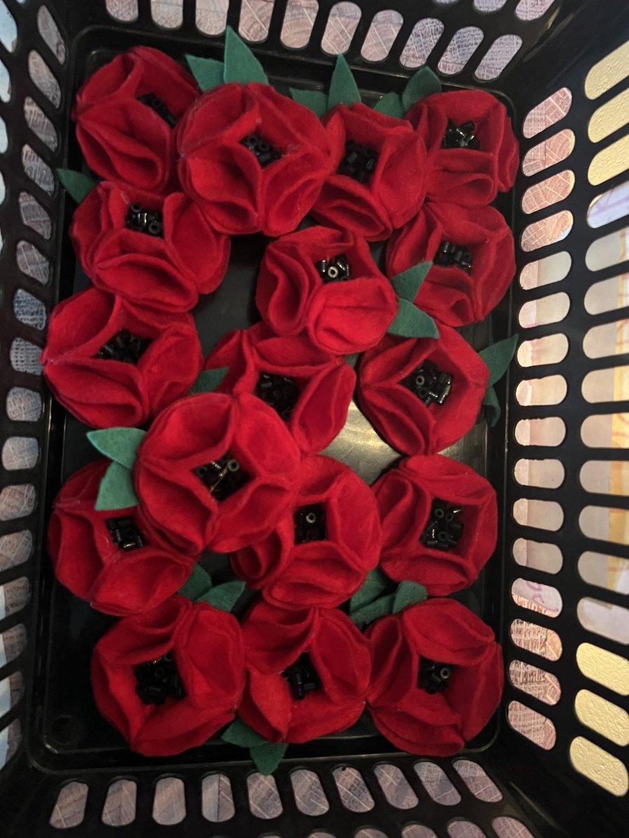 Ms.Burri tweet media