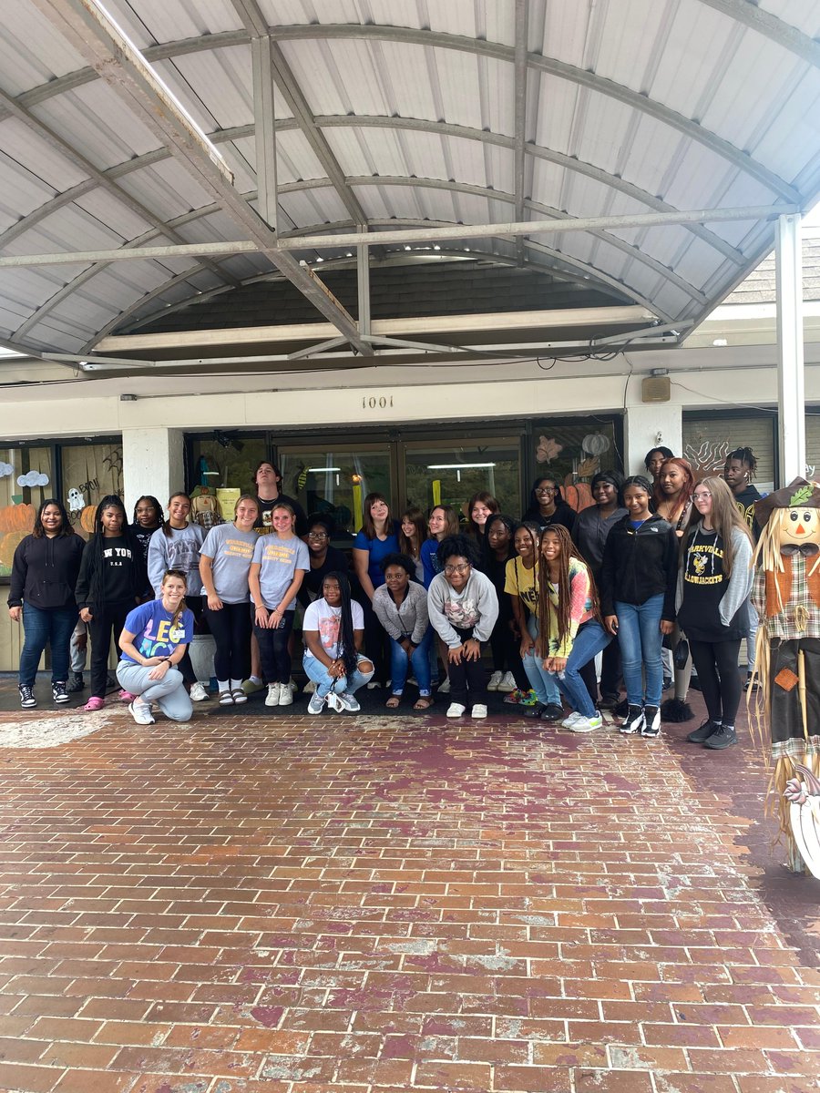 Starkville High School 🐝 tweet media