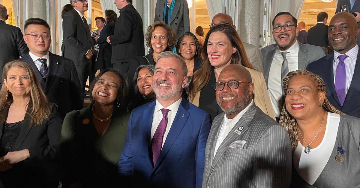 leagueofcities's tweet image. It's been an honor sharing some of the many innovative things U.S. cities are doing at the Smart City Expo World Congress in Barcelona! #SCEWC23 @smartcityexpo