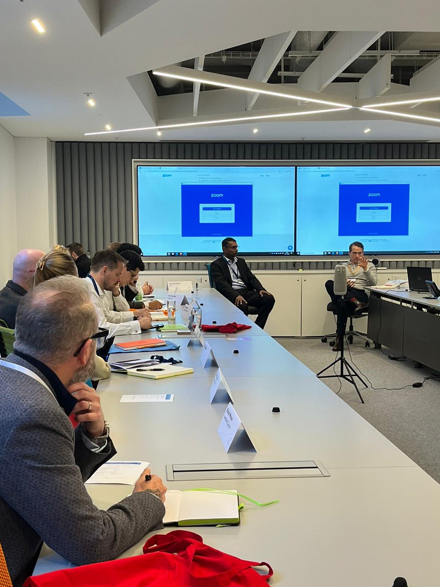 OwenJamesFS's tweet image. The roundtable sessions at #WealthTechMatters The Business event with @TheWealthMosaic let the main industry leaders discuss the latest important issues facing the wealth world and interact in vibrant dialogues.