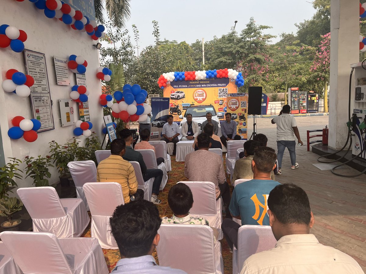 hpcl_panipat_'s tweet photo. Inaugration of MS/poWer based campaign for selected outlets under Panipat Retail region done today on the occasion of festive season. @HPCL @hpcl_retail  @Rg03Goel https://t.co/ASIUc5e1fu