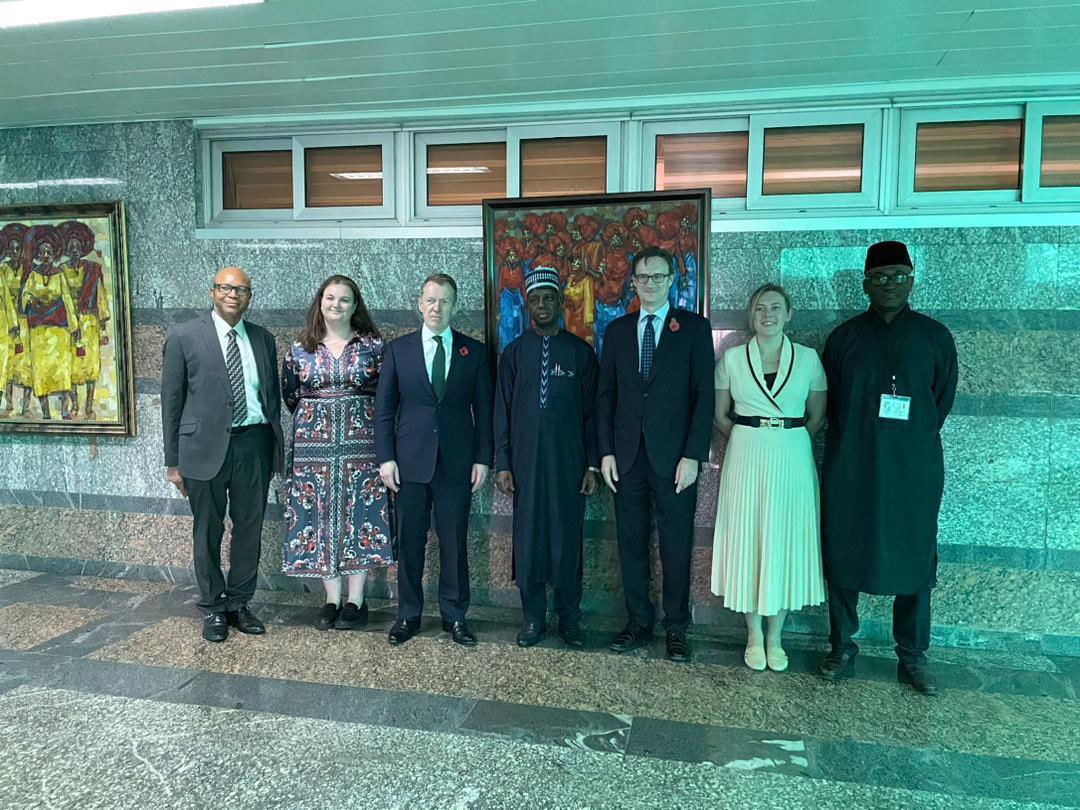 A pleasure to host @SKavanaghLyon in Abuja this week to share his vision for INTERPOL with Federal Republic of 🇳🇬 partners. A good reminder of the strength and depth of the UK-Nigeria partnership on security, policing, combatting crime, and the safety of our citizens.