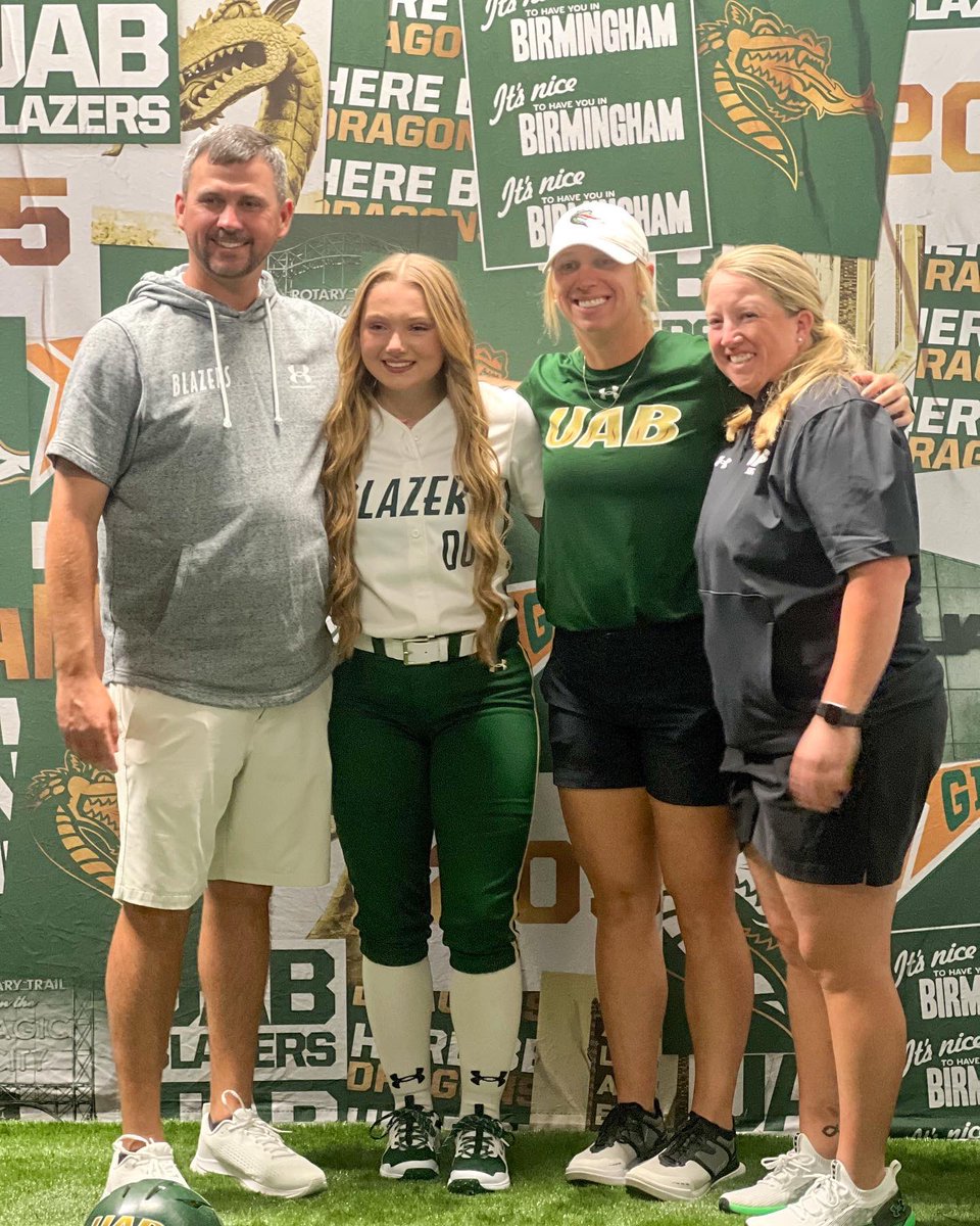 Madeline Flammia (@flammiamadeline) on Twitter photo So blessed to be a Blazer!🐉So excited to be a part of this new family. Thank you to everyone who was apart of my journey!💚<a href="/AJDaugherty1/">A.J. Daugherty</a> <a href="/SallieB34/">Sallie Beth Burch</a> <a href="/HansonMolls2/">Mollie Hanson</a> 💚🐉💚 So blessed to be a Blazer!🐉So excited to be a part of this new family. Thank you to everyone who was apart of my journey!💚<a href="/AJDaugherty1/">A.J. Daugherty</a> <a href="/SallieB34/">Sallie Beth Burch</a> <a href="/HansonMolls2/">Mollie Hanson</a> 💚🐉💚