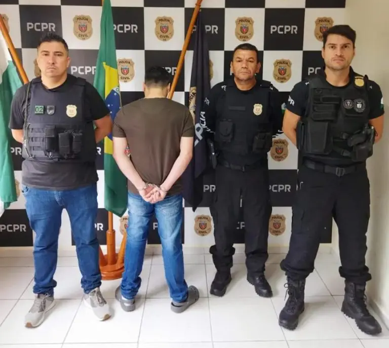 aredeinfo's tweet image. #POLÍCIA 👮 Investidor é preso por armazenar pornografia infantil no Paraná.

Leia a #noticia completa no 👉 Portal #aRede. arede.info/_/495456