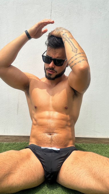 2 pic. Buen día ! https://t.co/mTi9DlmrPd
