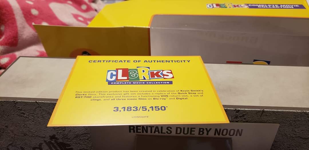 RadicalMoron's tweet photo. My order came in, I love the concept @ThatKevinSmith https://t.co/rO0e9IEbl4