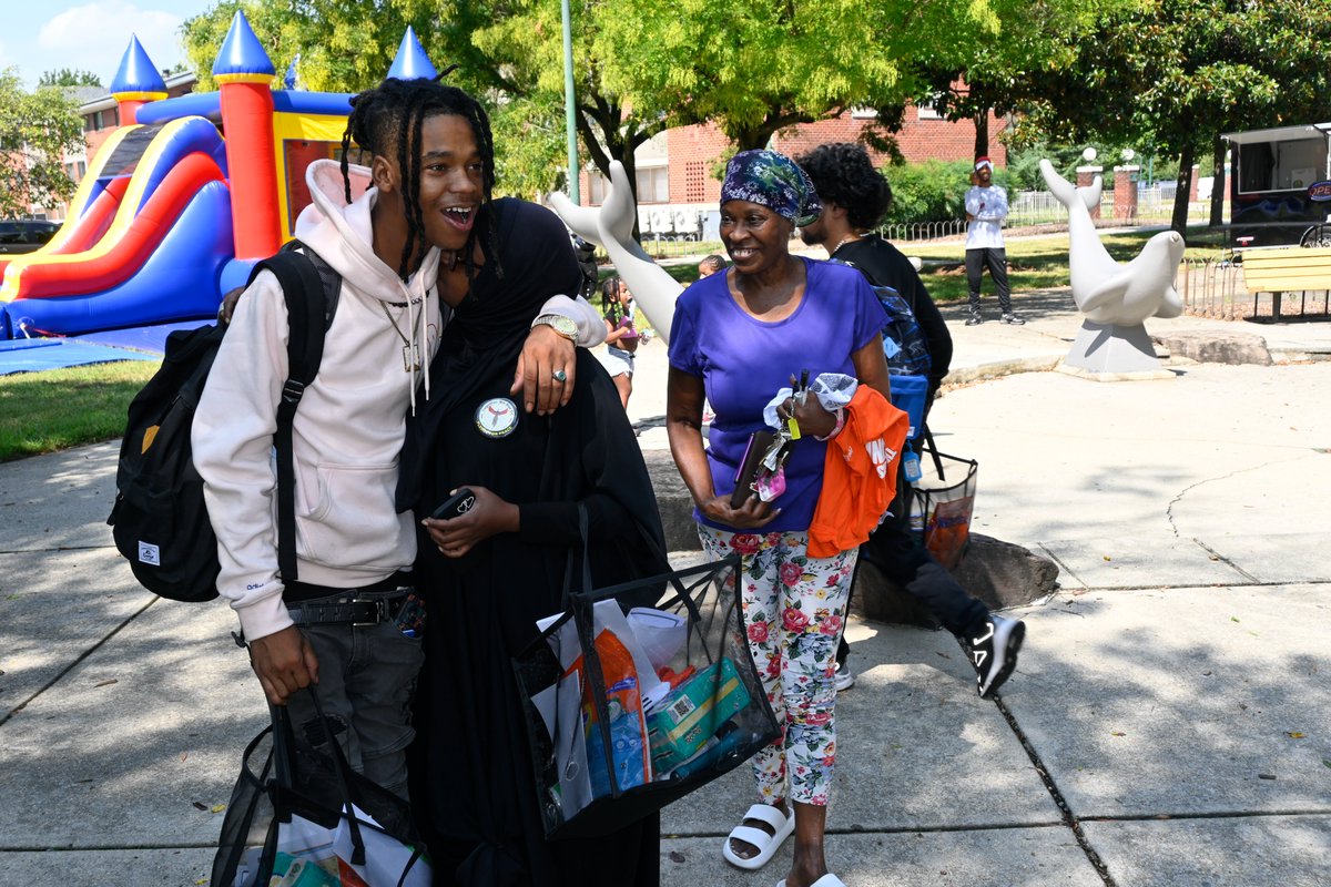 <a href="/InnovateWDC/">DC Innovate</a> wants to take the experience of gratitude viral! Share your stories of community with #GratitudePowersDC and be a part of our 2024 public art salute. Pause. Reflect. Appreciate. Tell us about DC's gems that make your day shine. Start here tinyurl.com/3xa6n58y