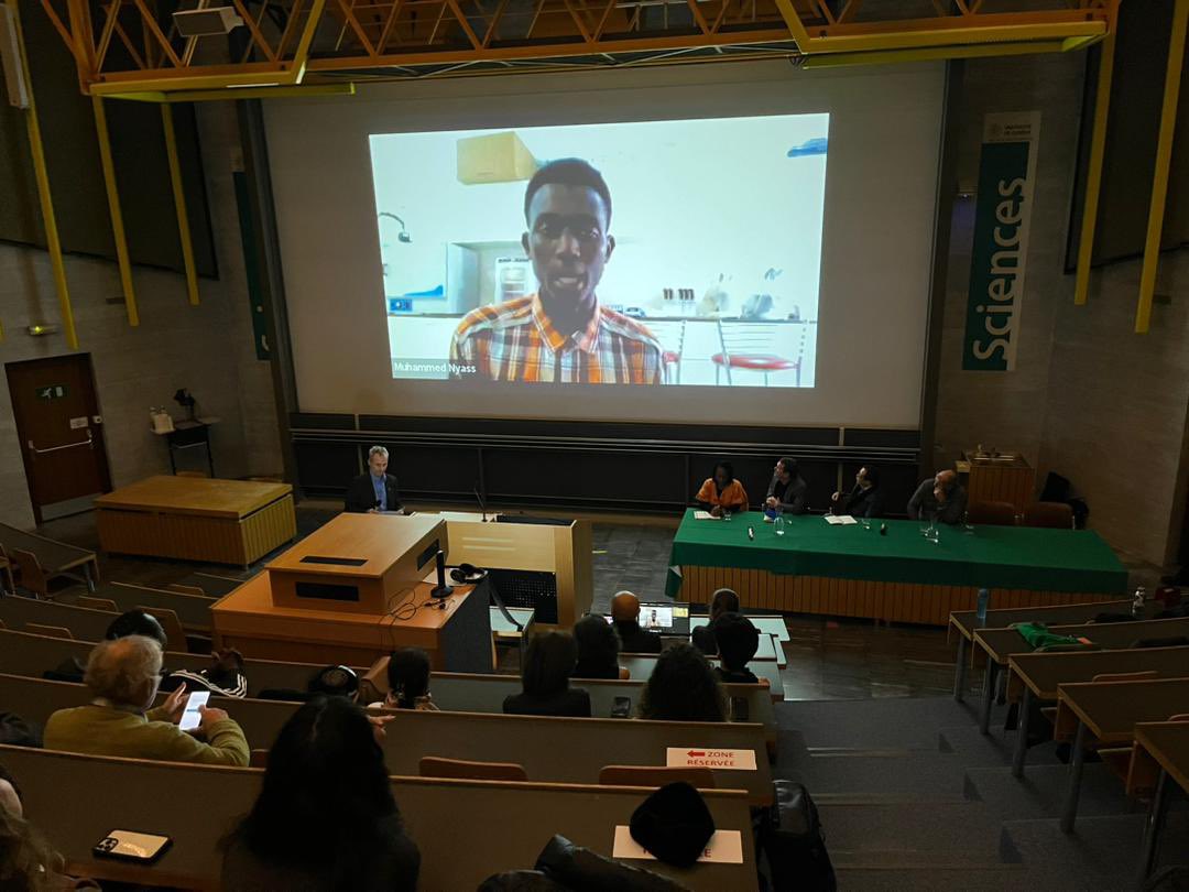 Our Ass. Field and Lab Technician @m_nyass1 presenting at the #SailingforMangroves film & round table discussion in Geneva, Switzerland.