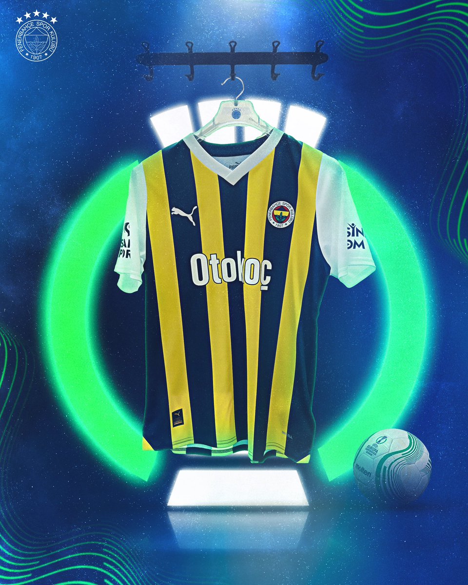 Bu akşam Çubuklu forma, beyaz şort ve konç ile sahadayız. 🟡🔵 

#LUDvFB