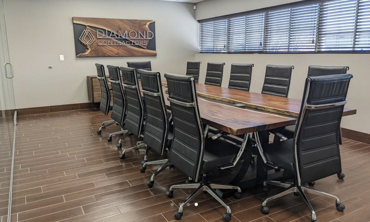 Check out the stunning conference room renovation at @diamond_in11366! From furniture specification to audio/visual system design and installation, we're thrilled with the end result. 🪵💻 bit.ly/46w4ULj