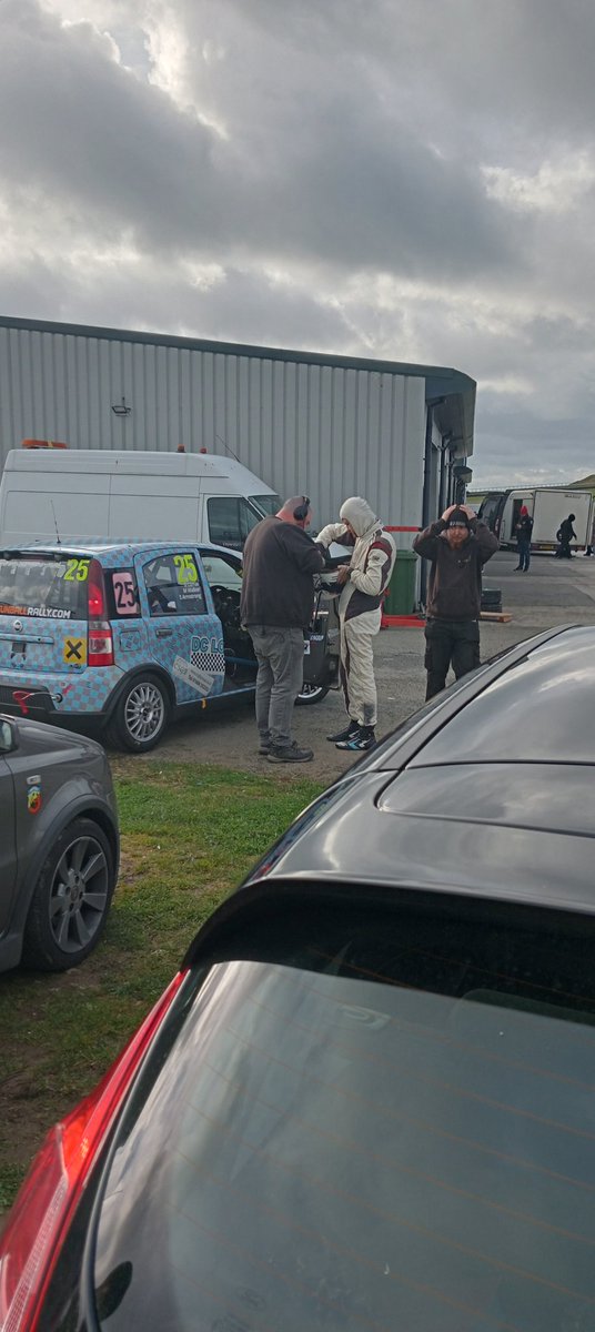 elstumpo250's tweet photo. 1st day at @MM_RoR for the Duchess & I. Lovely catching up with people plus the bonus of a delicious lunch at the circuit cafรฉ. We all know @StumpyLovesPies . Tomorrow is qualifying & the weekend really begins. We can't wait. #RoR23 #Veterans #RoRAnglesey #YourRoR https://t.co/HTi4NJoUmz