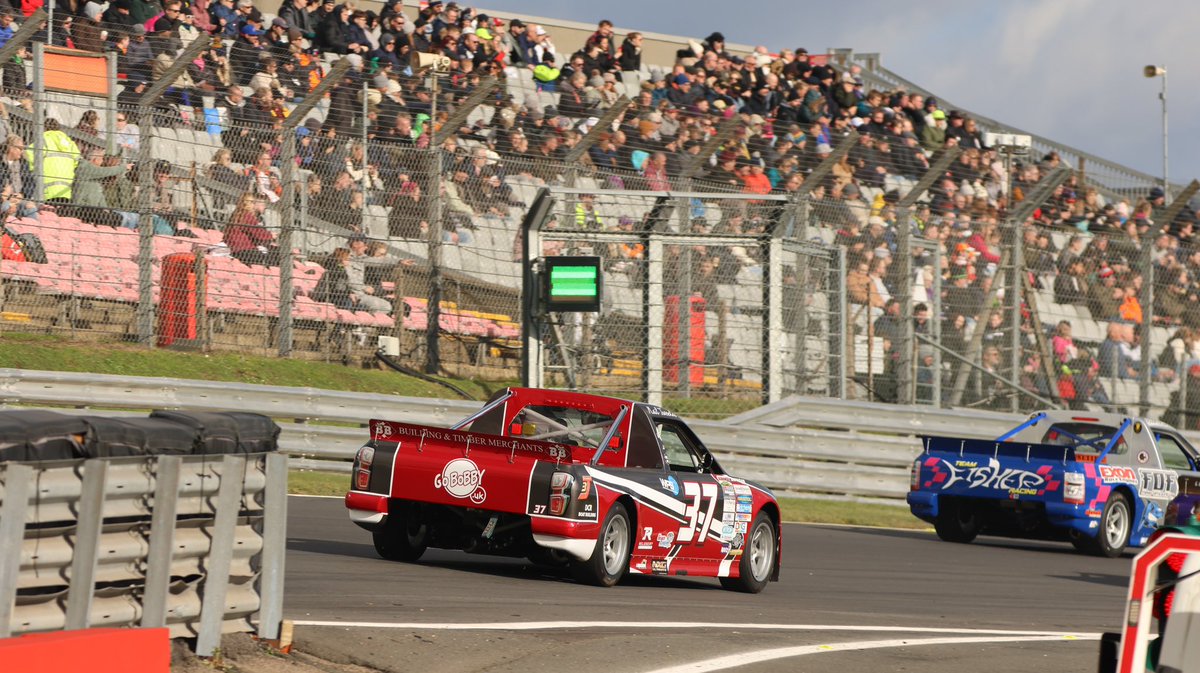 Neil Tressler tweet media