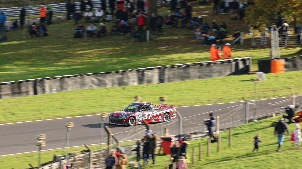 Neil Tressler tweet media