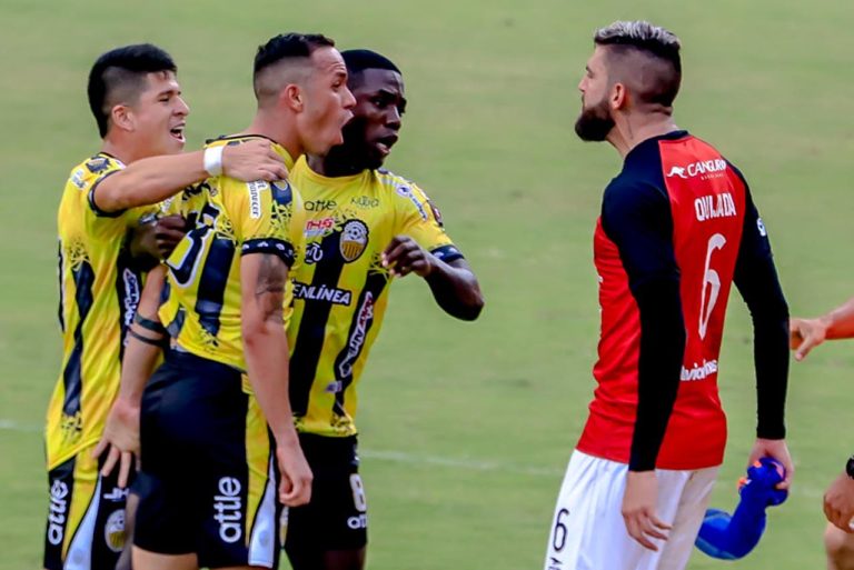 SoyDelCarrusel's tweet photo. Próximo partido:

@DvoTachira 🆚️ caracas fc
📅Domingo 12/11
🕔05:00 p.m.
🏟Pueblo Nuevo
🏆Liga FutVe - Cuadrangular final - Fecha 6 https://t.co/wjkZTqV56y