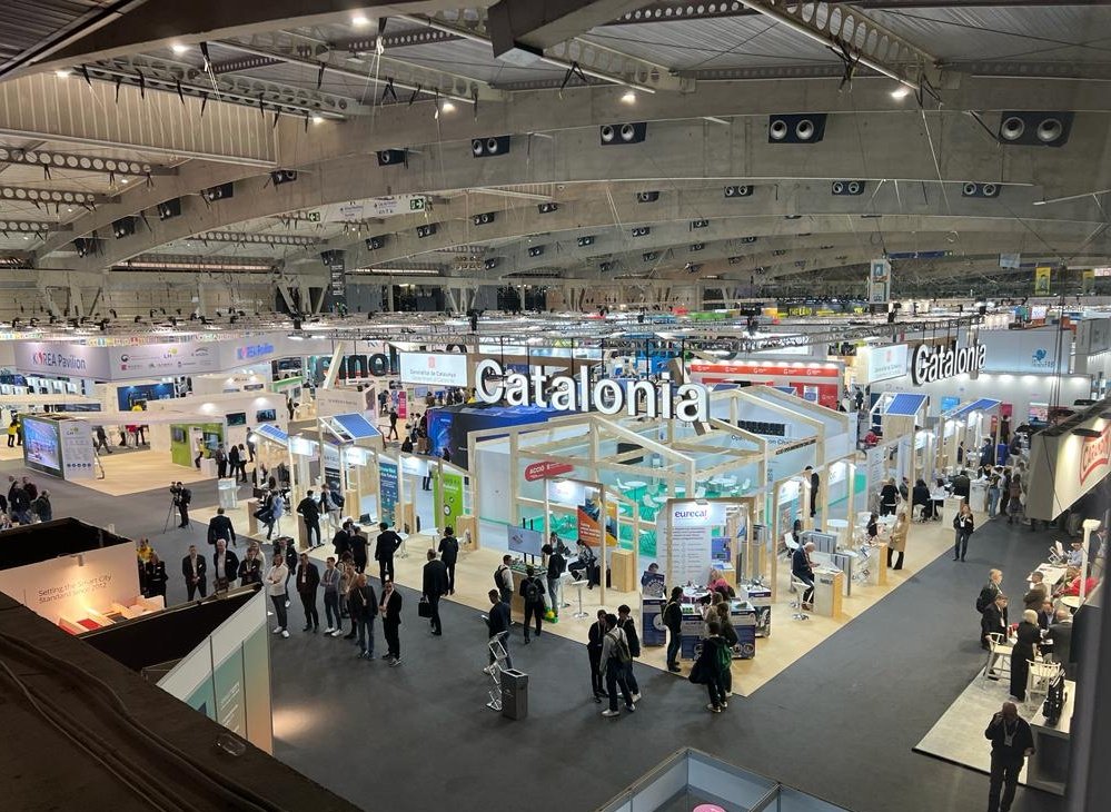 tic's tweet image. Diem adéu a l'#SCEWC23 amb la satisfacció d'haver mostrat l'aposta del @govern per la #quàntica i el que aquesta ens aportarà.

I d'haver ajudat 19 empreses a projectar les seves solucions innovadores al món🤝

👏Gràcies als qui ens heu visitat i a l'equip que ho ha fet possible!