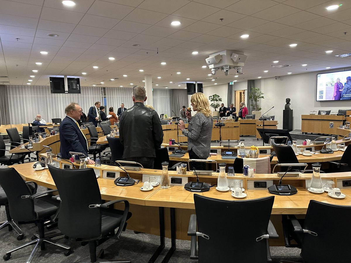 Het #Raadsplein gaat zo beginnen! Vandaag wordt de programmabegroting behandeld. Volg het live via gemeenteraad.haarlemmermeer.nl