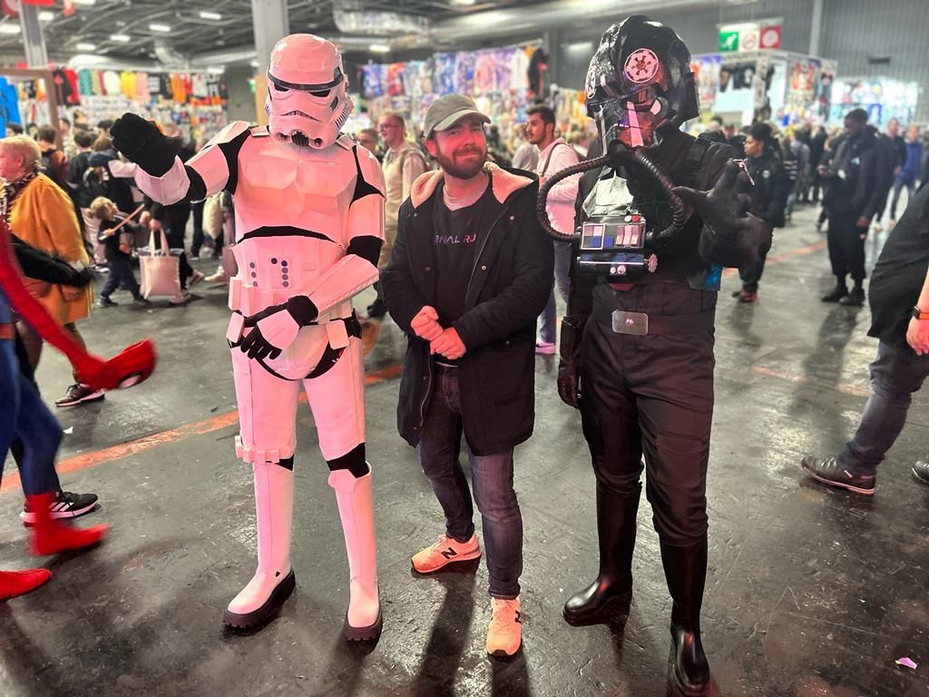 EternalRushGame's tweet photo. 🎮 Last Saturday, we immersed ourselves in the gaming wonderland at #PGW2023 in Paris! 📆 

Here are some snapshots from our fantastic day at the event. #IndieGameDev https://t.co/LL0vxQ4x1R