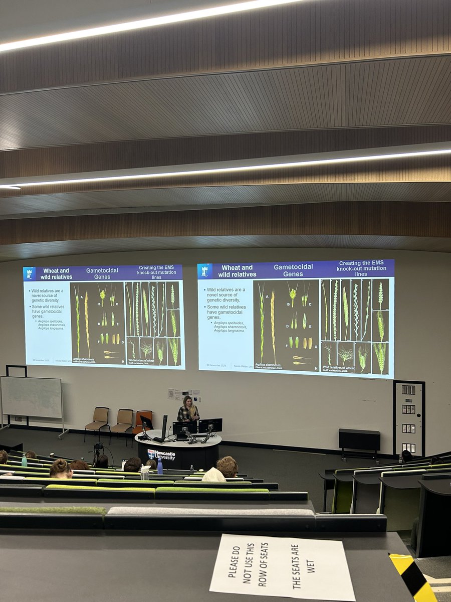 Amazing talk from <a href="/NikkiW_Hortic/">Nikki Walter</a> on EMA mutagenesis <a href="/GenSocUK/">The Genetics Society</a>