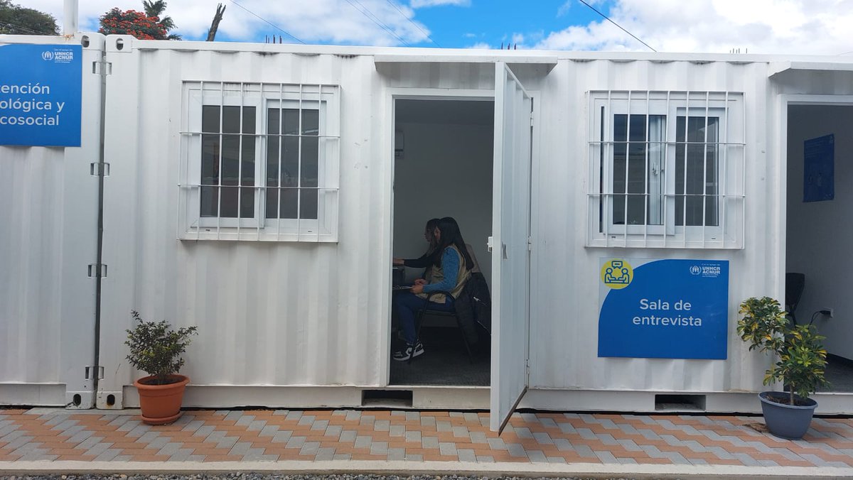 MigracionGuate's tweet photo. #Refugio | Se realizan jornadas móviles para informar y atender solicitudes de refugio en el país.➡️ https://t.co/NhvfsJakaJ

Agradecemos el acompañamiento y apoyo de @ACNURamericas https://t.co/g5Mau146hR