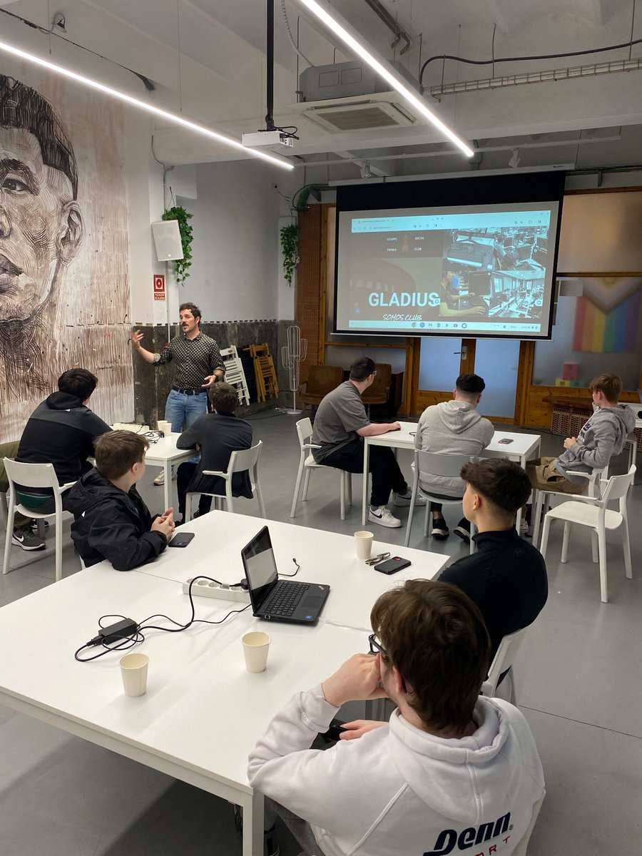 Esports are the future 🎮

Our #esports learners from <a href="/coleggwent/">Coleg Gwent</a> have been learning a lot about #Careers in the field thanks to our guest speaker Gerard Valldeperez Folch from <a href="/trustsportmanag/">TrustSportManagement by Gerard Valldepérez Folch</a> and <a href="/GladiuseSports1/">Gladius eSports</a>